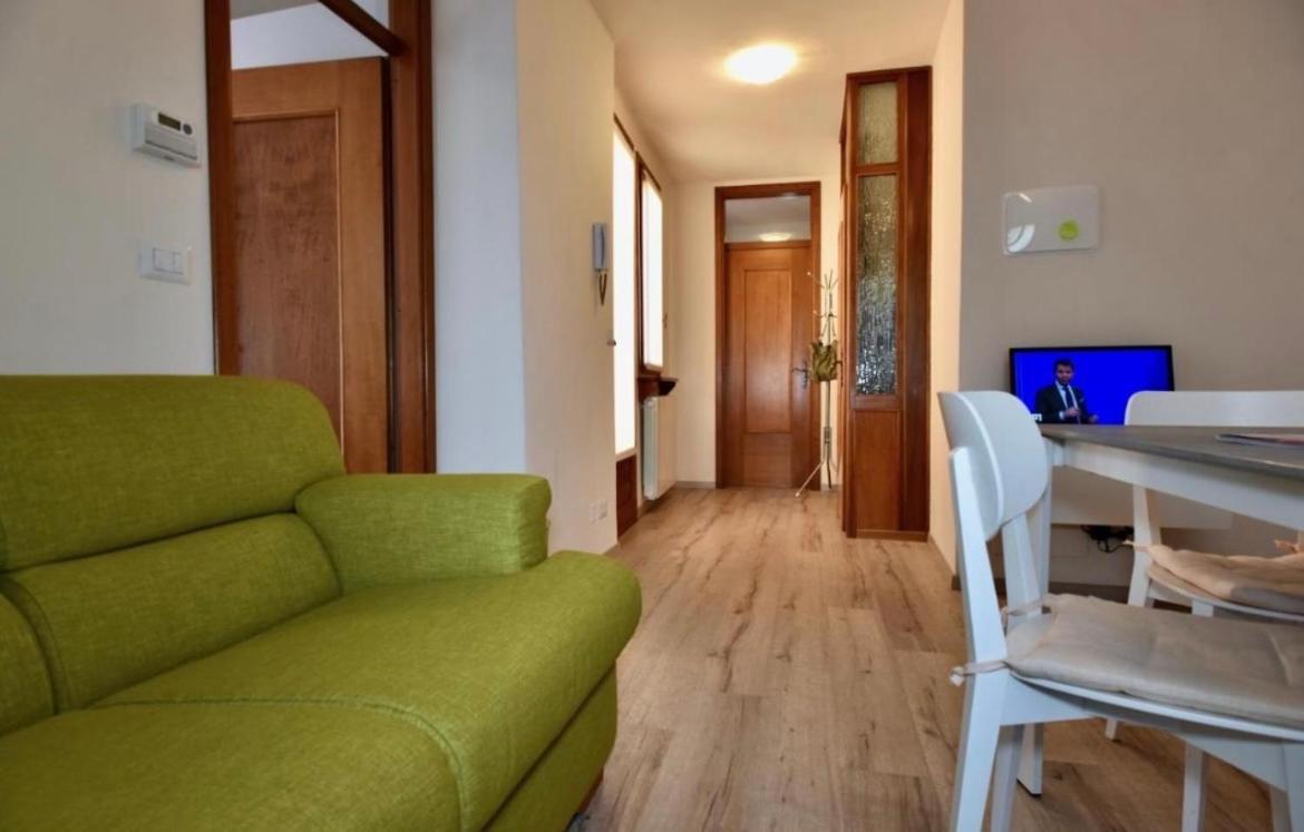 Casa Caterina - Riva Di Solto - Iseo Lake Buitenkant foto