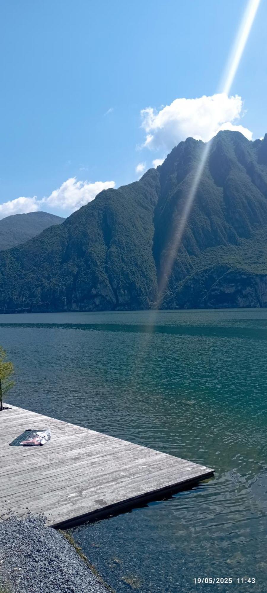 Casa Caterina - Riva Di Solto - Iseo Lake Buitenkant foto