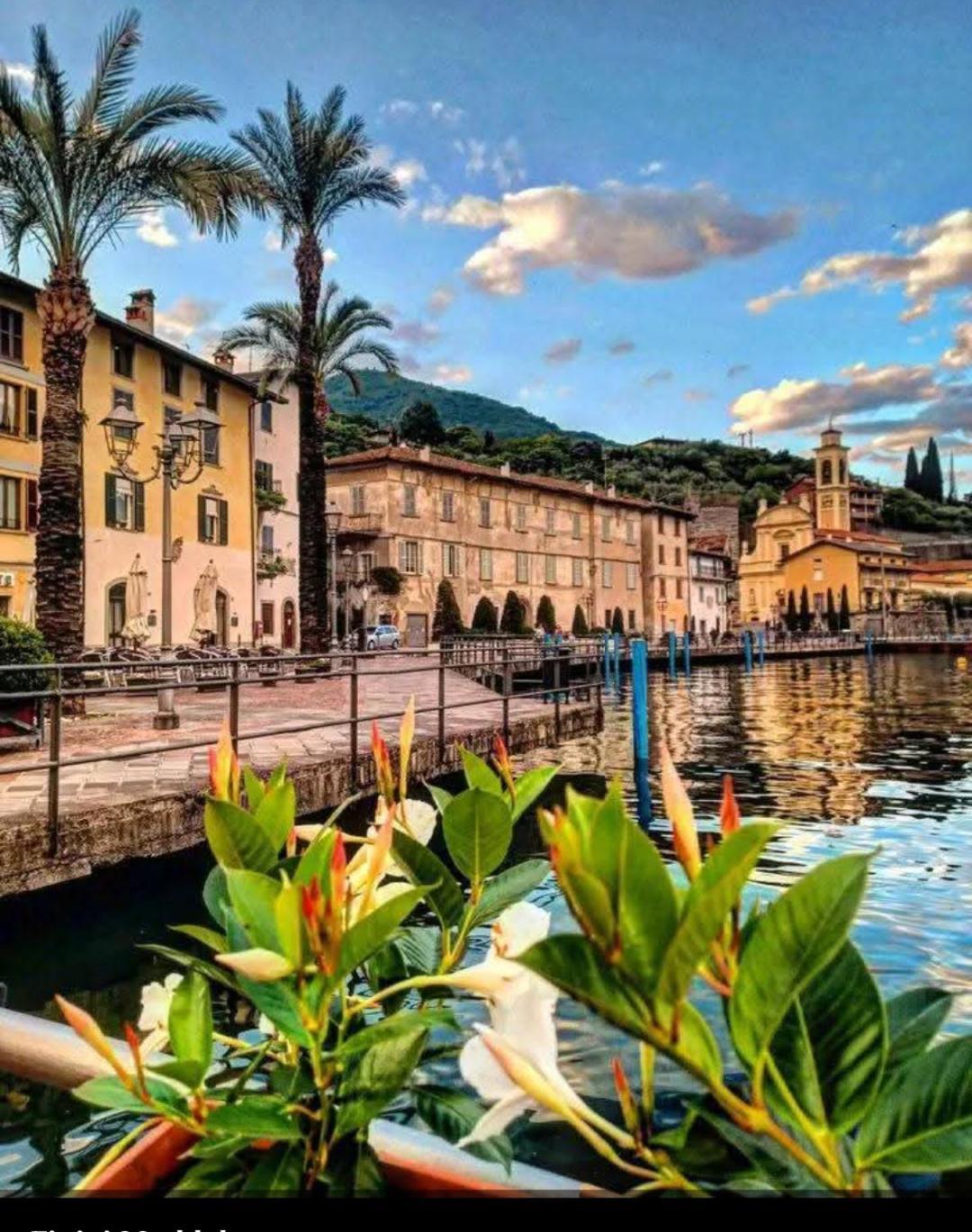 Casa Caterina - Riva Di Solto - Iseo Lake Buitenkant foto
